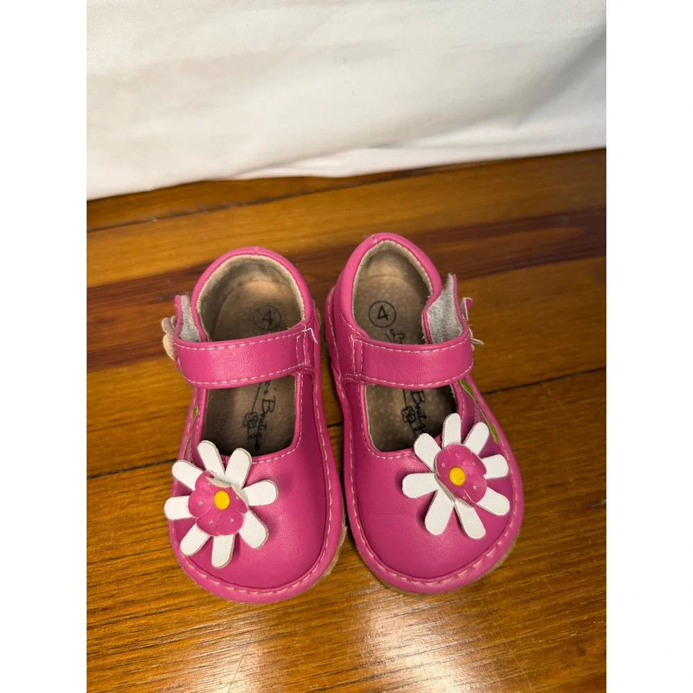 Little Mae's Boutique Pink Leather Daisy Mary‎ Jane Shoes Toddler Size 4